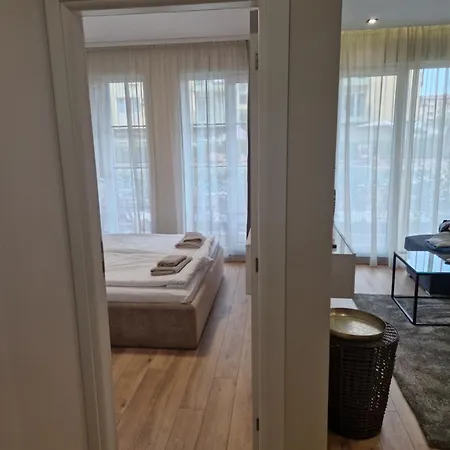 Neu 2025 Sol Mar Boutique Modernes Luxury Living