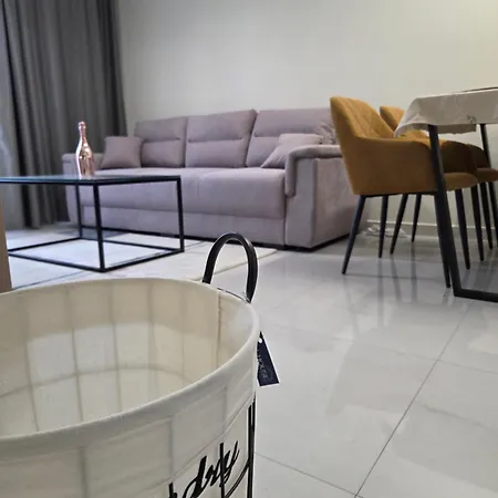 Neu 2025 Emila Romana Boutique- Modernes Luxury Living Daire Sunny Beach