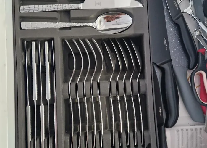 Neu 2025 Emila Romana Boutique- Modernes Luxury Living * Słoneczny Brzeg