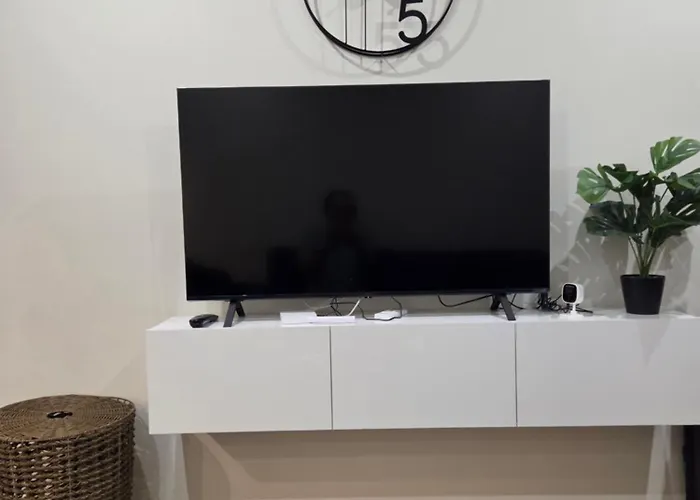 Neu 2025 Emila Romana Boutique- Modernes Luxury Living Słoneczny Brzeg