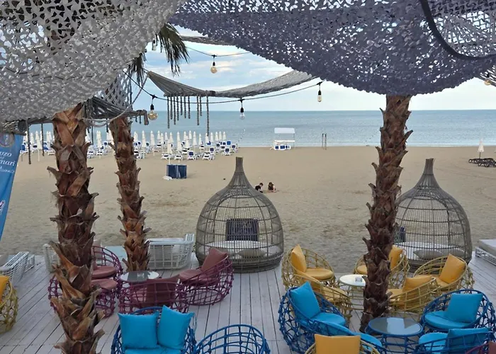 Neu 2025 Emila Romana Boutique- Modernes Luxury Living Daire Sunny Beach